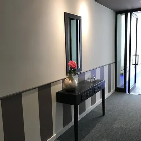 فندق Novahotel ريجّو إيميليا