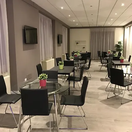 Novahotel Hotel 3*