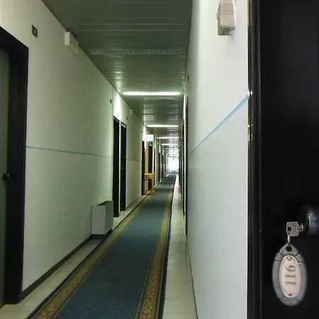 ホテル Novahotel 3*