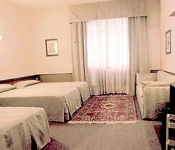 Novahotel 3* レッジョ・エミリア